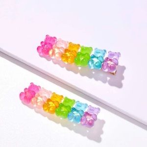 🍭 Awesome Bright Colorful Pair of yummy gummy bear hair clips 🍭